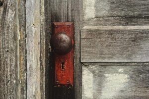 Le porte blindate sono un modo per difendersi dai furti nelle abitazioni (a Milano come ovunque)
